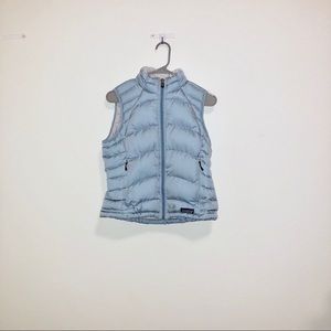 Patagonia light blue puffer vest with some down S